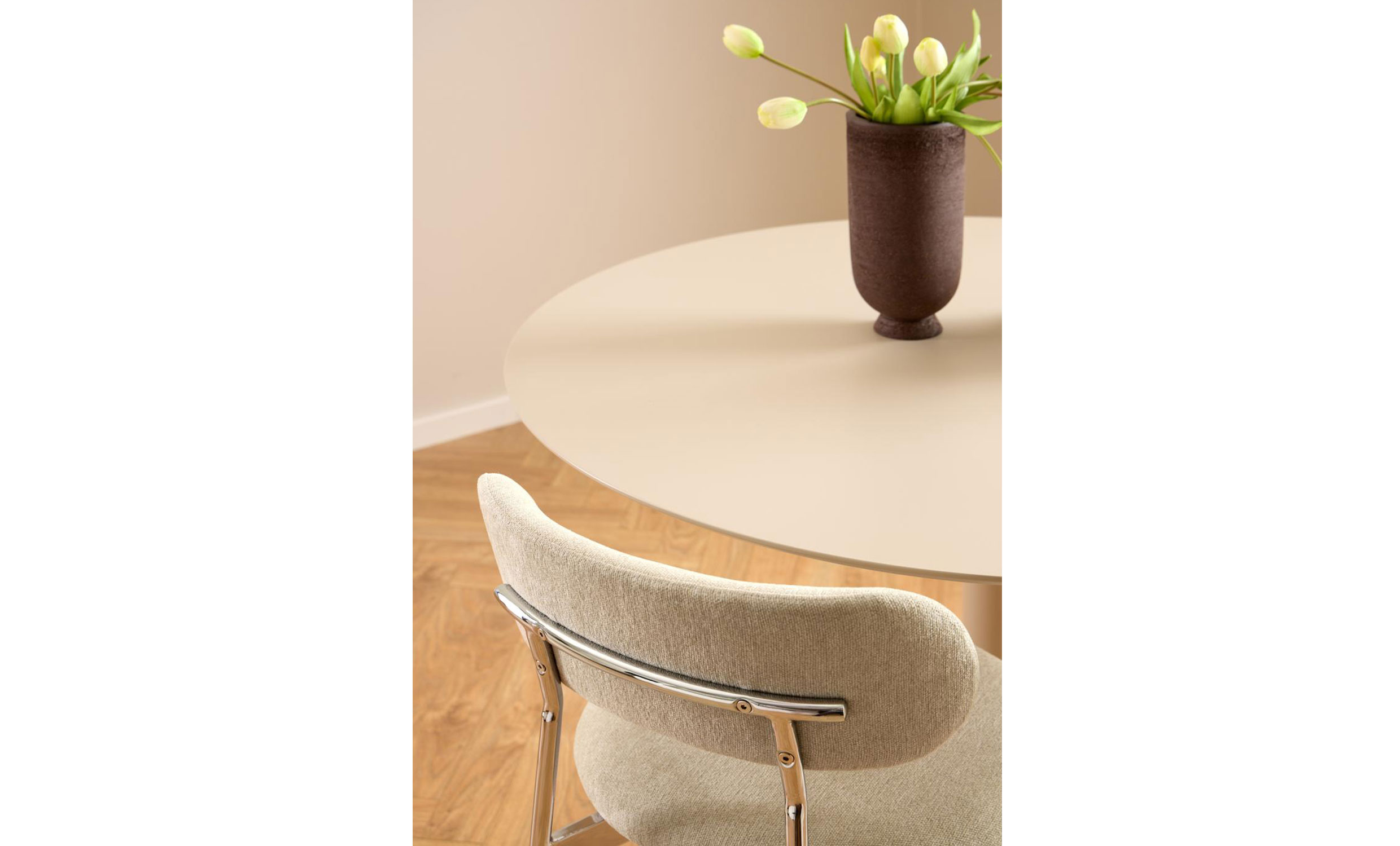 NOIRÉ Stol Beige/Krom från SoffaDirekt, bild 2