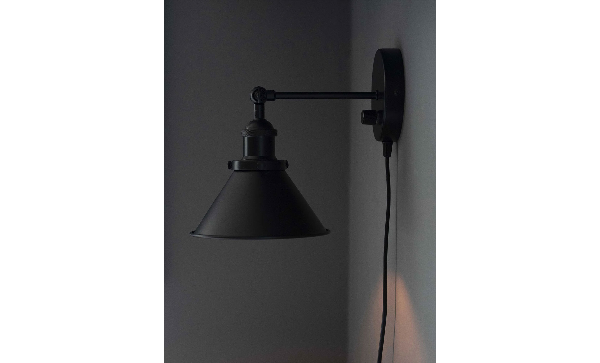 ANTON Vägglampa 18cm Svart från PR Home, bild 2
