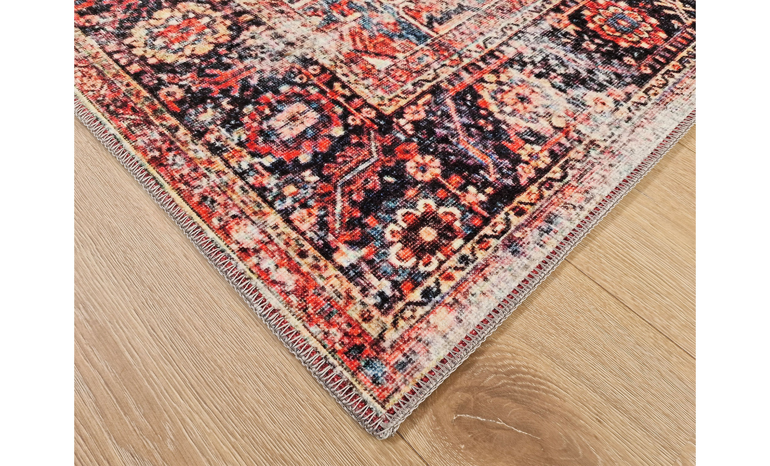TABRIZ Oriental Matta 200x300 Röd från SoffaDirekt, bild 2