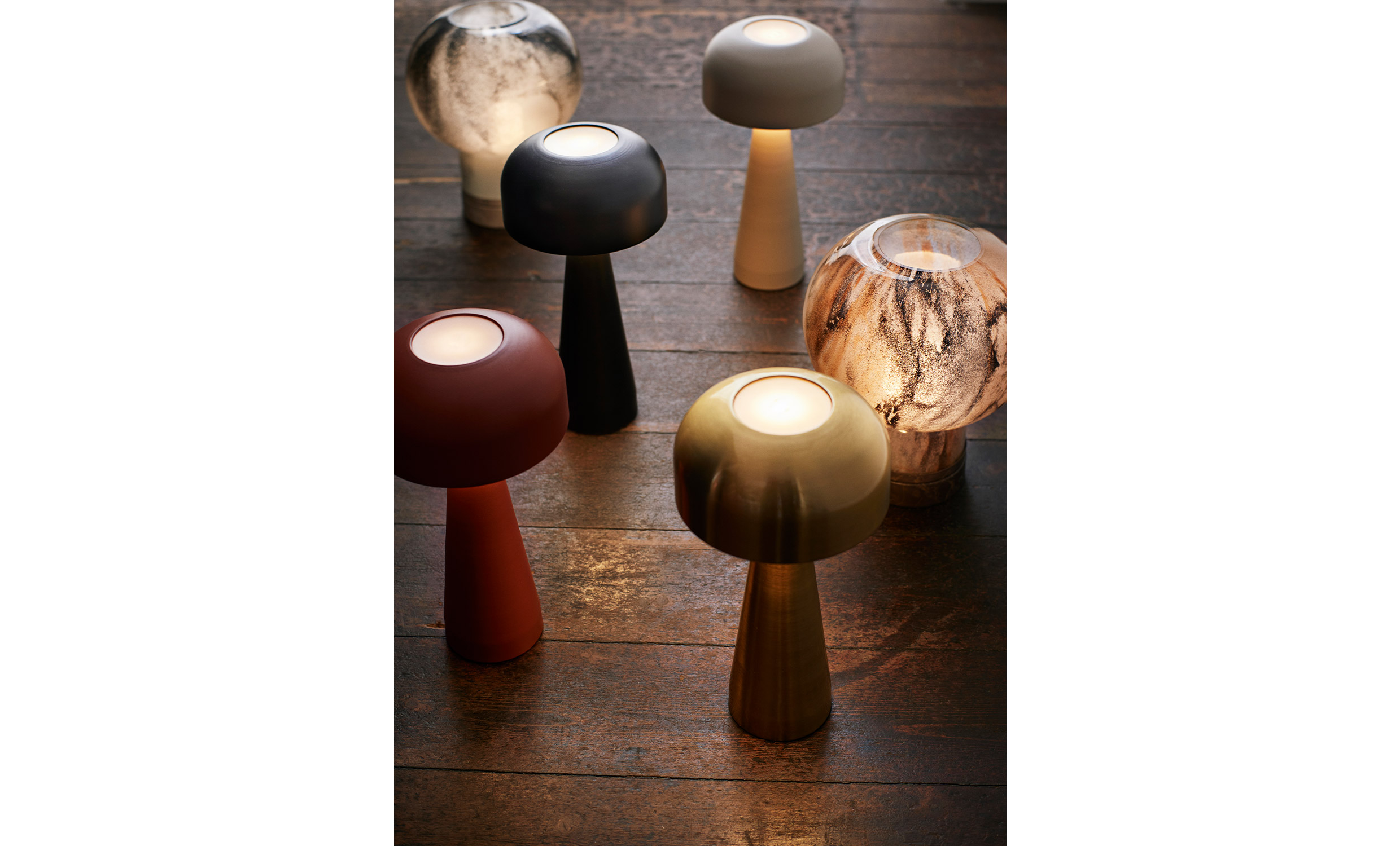 Uppladdningsbar Bordslampa Greige från Madam Stoltz, bild 2