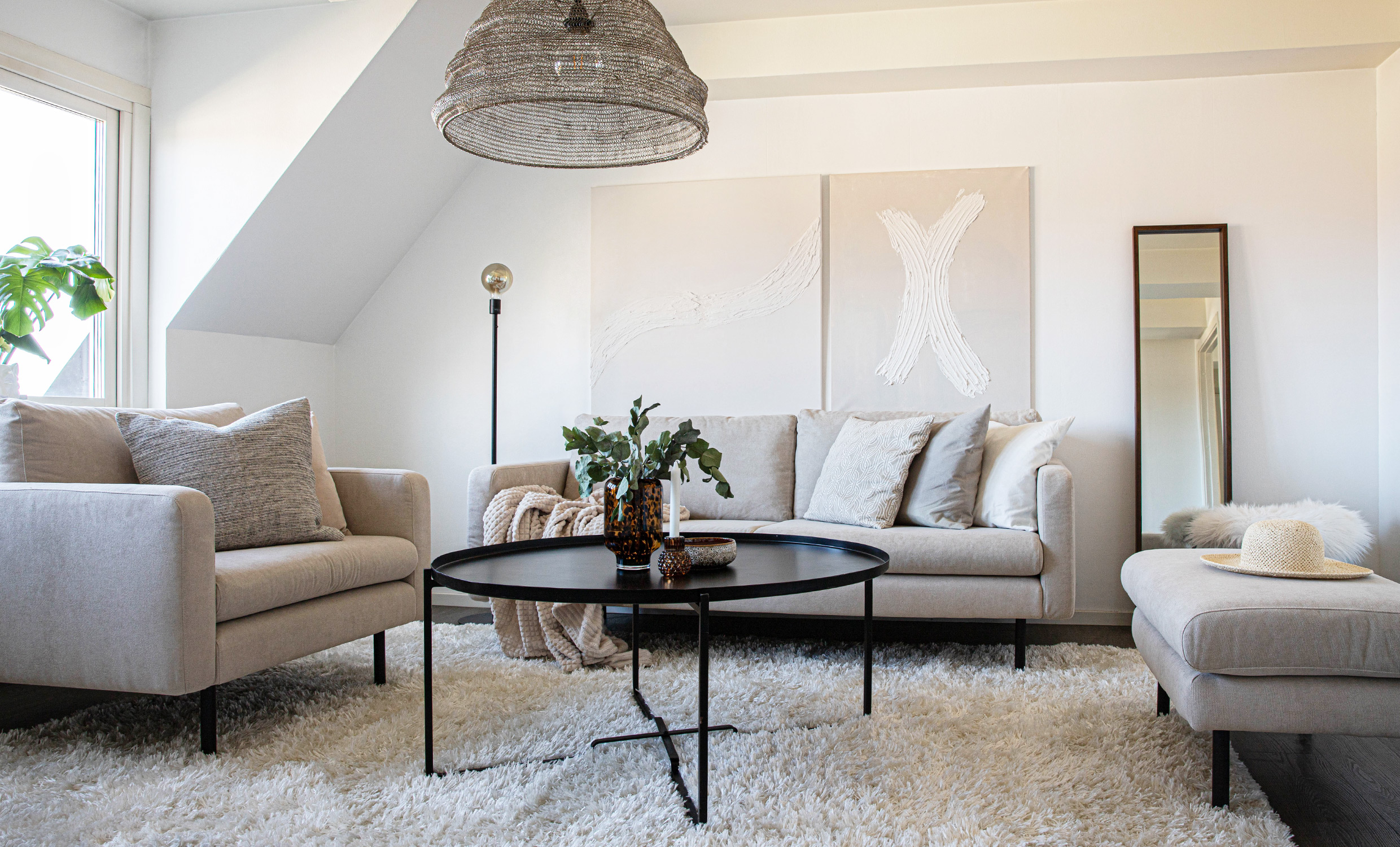 SANDHAMN Fotpall Ljusgrå från SoffaDirekt, bild 2