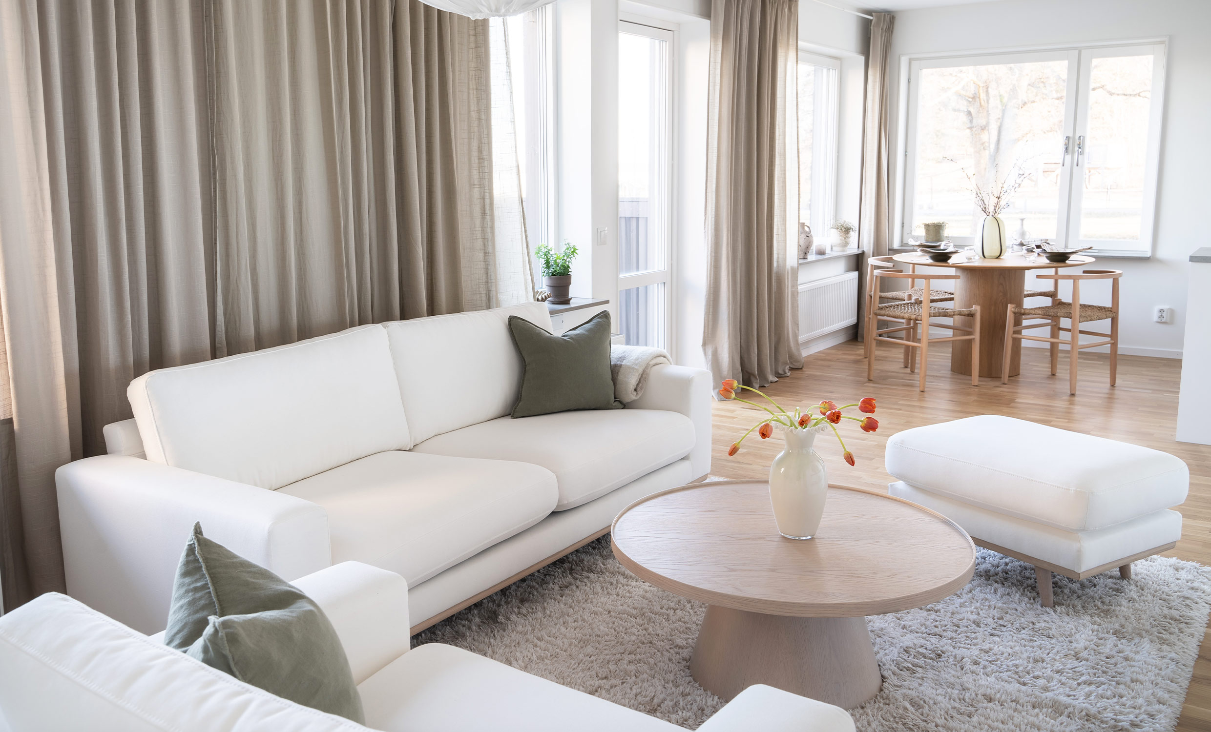 STOCKHOLM PREMIUM 3-sitssoffa Offwhite från SoffaDirekt, bild 2