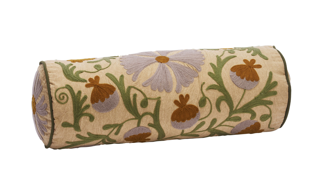 SUZANI Bolsterkudde Broderad Pumpa i gruppen Mattor & Textil / Prydnadskuddar hos SoffaDirekt.se (1024-04B)