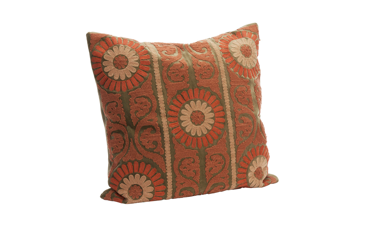 SUZANI Kuddfodral 50x50 Khaki i gruppen Mattor & Textil / Prydnadskuddar / Kuddfodral hos SoffaDirekt.se (1025-110)