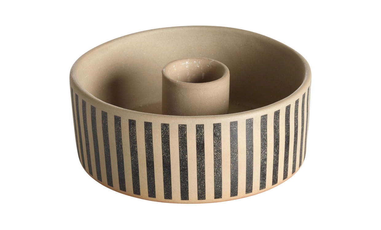 MALIN Ljusstake D10 Beige/Svart i gruppen Dekoration / Ljusstakar och Lyktor hos SoffaDirekt.se (104709)