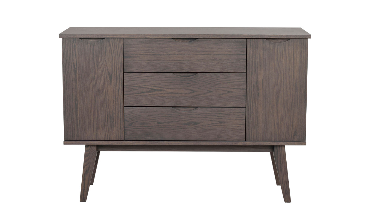 FILIPPA Sideboard 122 Mörkbrun i gruppen Vardagsrum / Förvaringsmöbler / Sideboards hos SoffaDirekt.se (117941)