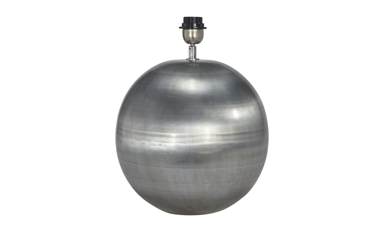 GLOBE Lampfot Silver H48 i gruppen Belysning / Lampor / Lampftter hos SoffaDirekt.se (1314801)