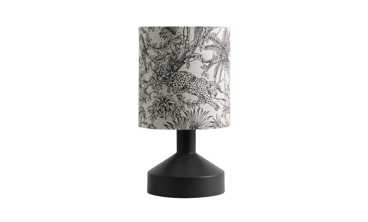 SILVA Bordslampa H42 Svart/Vit i gruppen Belysning / Lampor / Bordslampor hos SoffaDirekt.se (1646)