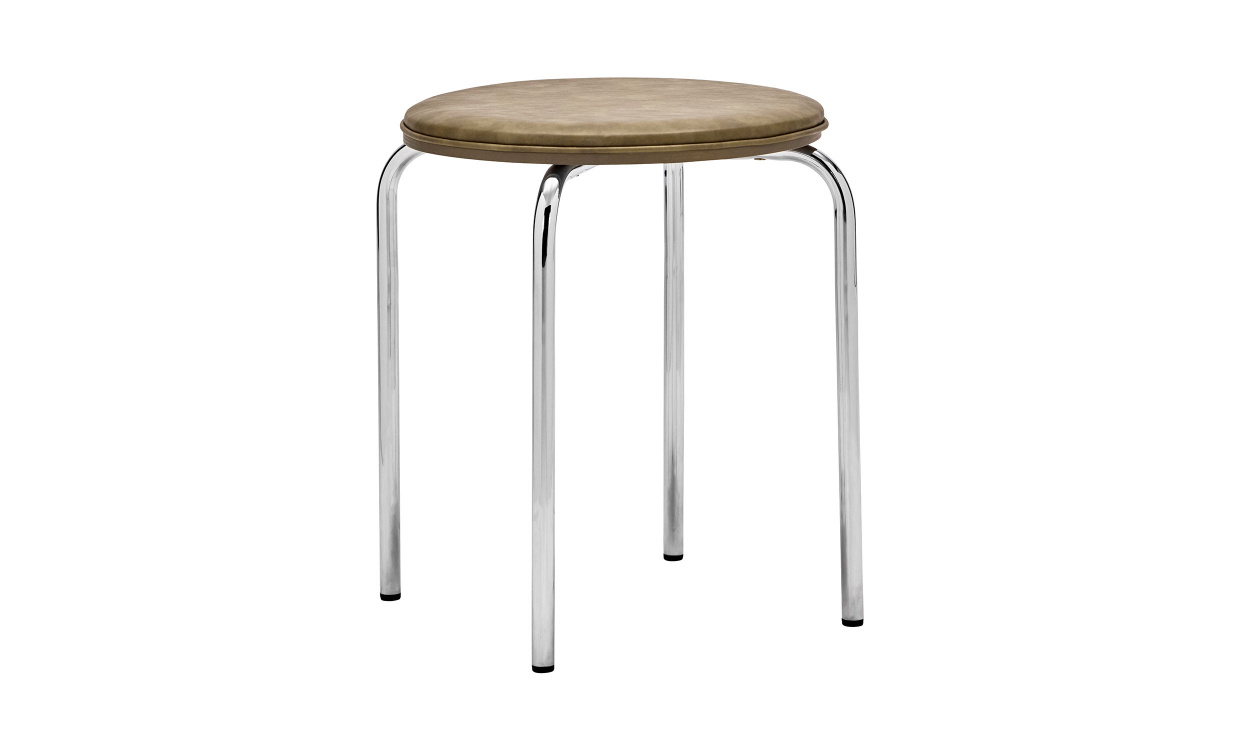 COMMA Pall Khaki i gruppen Matplats / Sittm�bler / Stolar hos SoffaDirekt.se (209343048)