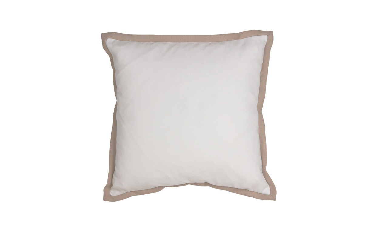CLASSIC Classic Kuddfodral Sand i gruppen Mattor & Textil / Prydnadskuddar / Kuddfodral hos SoffaDirekt.se (210142-444-14)