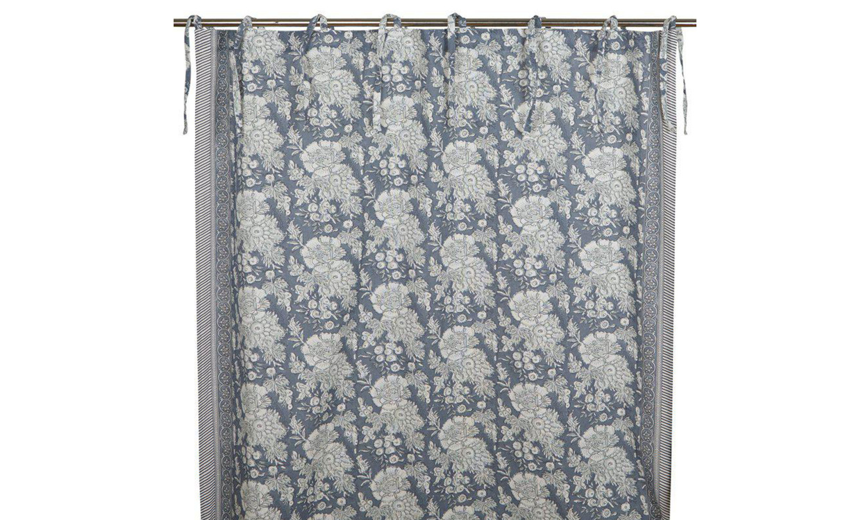 SIGGE Knytgardin 2-p 250cm Bl i gruppen Mattor & Textil / Gardiner hos SoffaDirekt.se (240354-550-50)