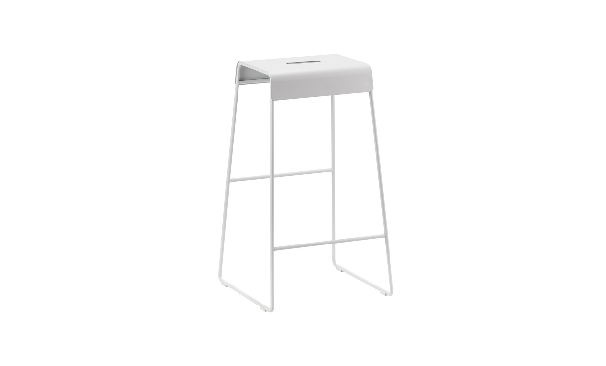 A-STOOL Barstol 65cm Soft Grey i gruppen Matplats / Sittmbler / Barstolar hos SoffaDirekt.se (24498)