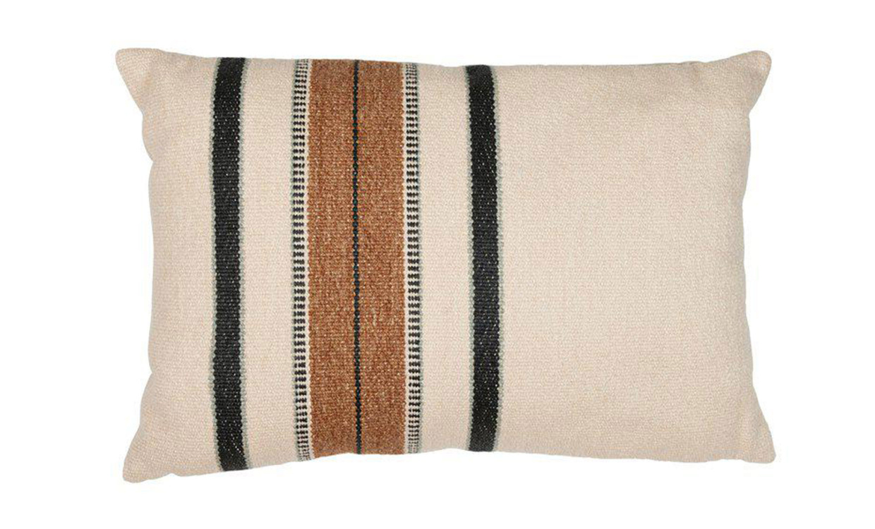 TESS Kuddfodral 40x60 Brun i gruppen Mattor & Textil / Prydnadskuddar / Kuddfodral hos SoffaDirekt.se (260340-444-70)