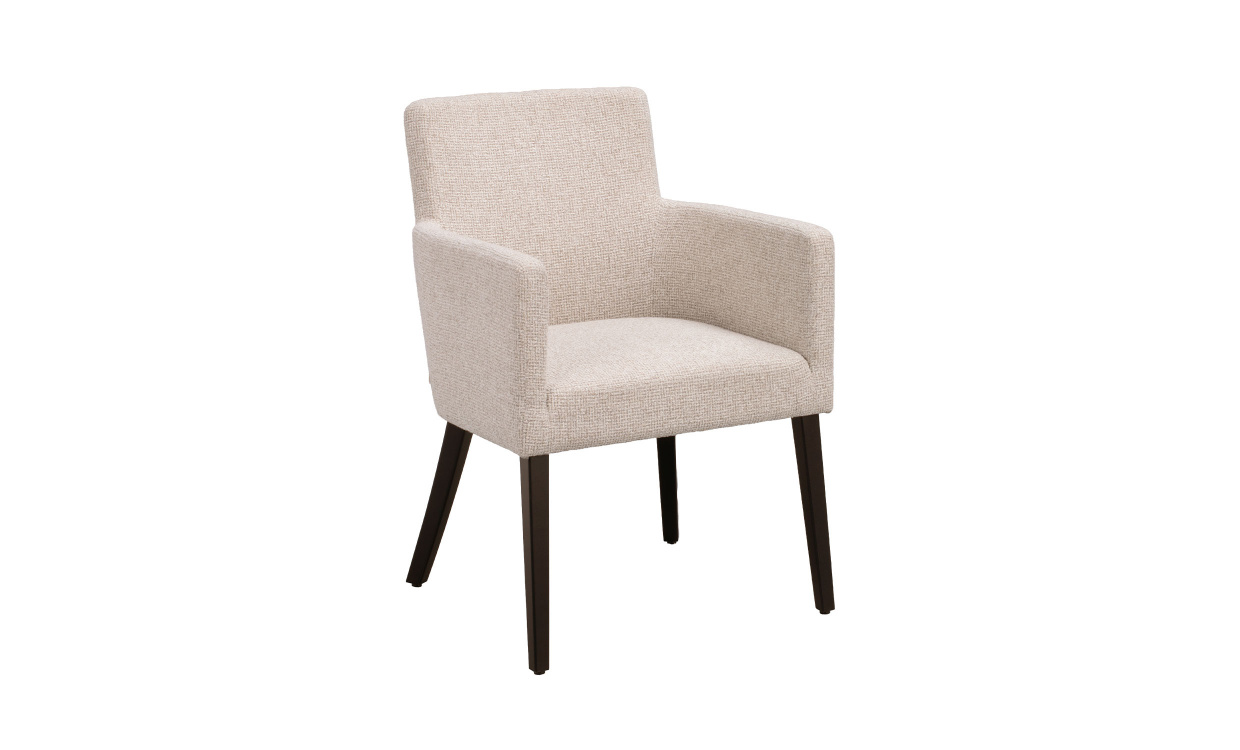 HUDSON Karmstol Brun Ek/Ljusbeige i gruppen Matplats / Sittmöbler / Stolar hos SoffaDirekt.se (270098)
