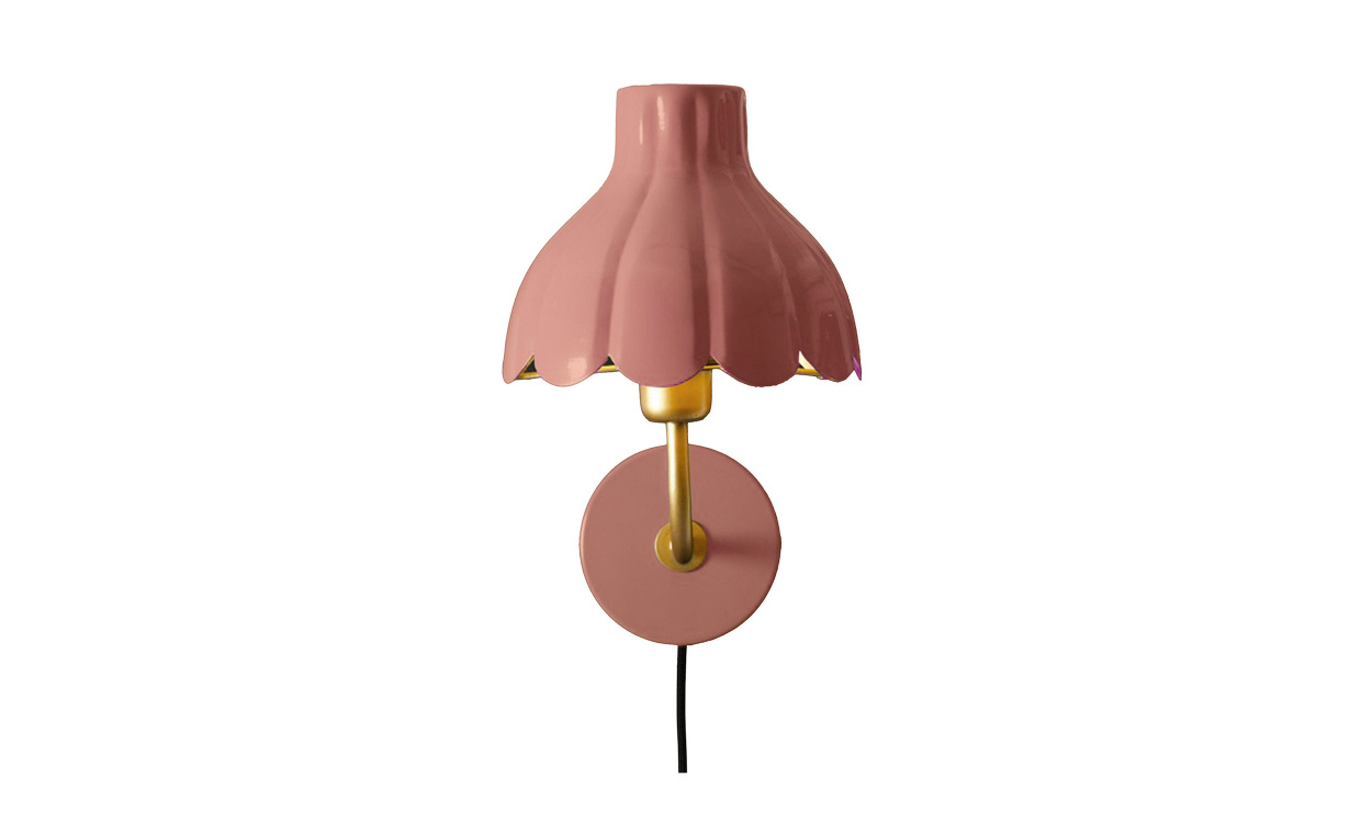WELLS Vägglampa 21cm Mellanrosa/Guld i gruppen Belysning / Lampor / Vägglampor hos SoffaDirekt.se (283-21-PI)