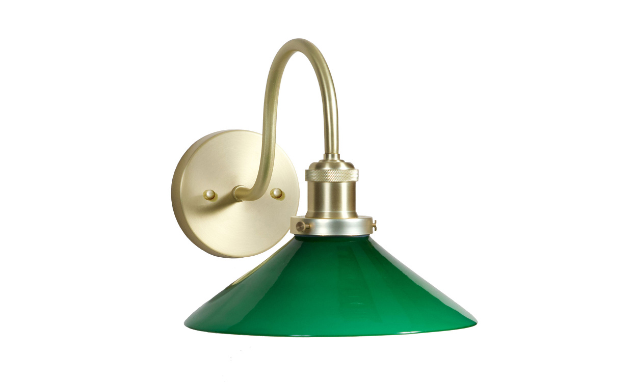 AUGUST V�gglampaIP23 Gr�n i gruppen Belysning / Lampor / V�gglampor hos SoffaDirekt.se (3162513)