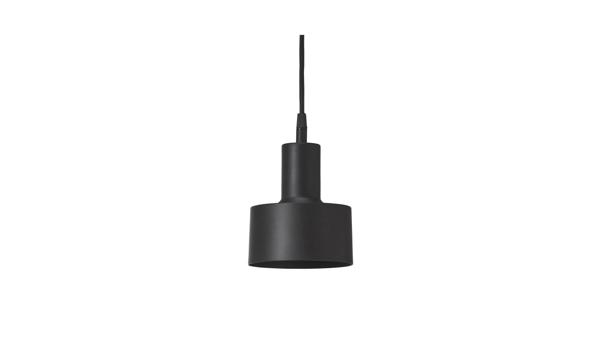 SOLO Fnsterlampa Svart i gruppen Belysning / Lampor / Fnsterlampor hos SoffaDirekt.se (4161303)