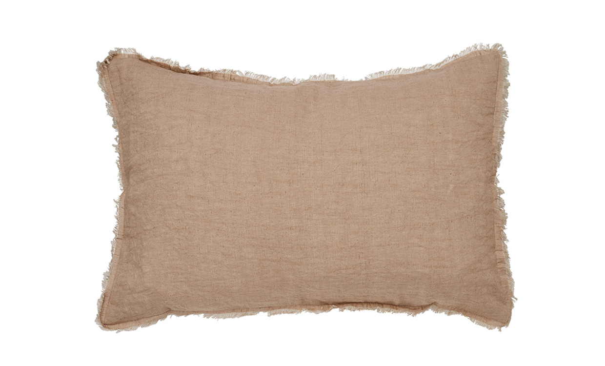 SOLINA Kuddfodral 40x60 Beige i gruppen Mattor & Textil / Prydnadskuddar / Kuddfodral hos SoffaDirekt.se (99017)