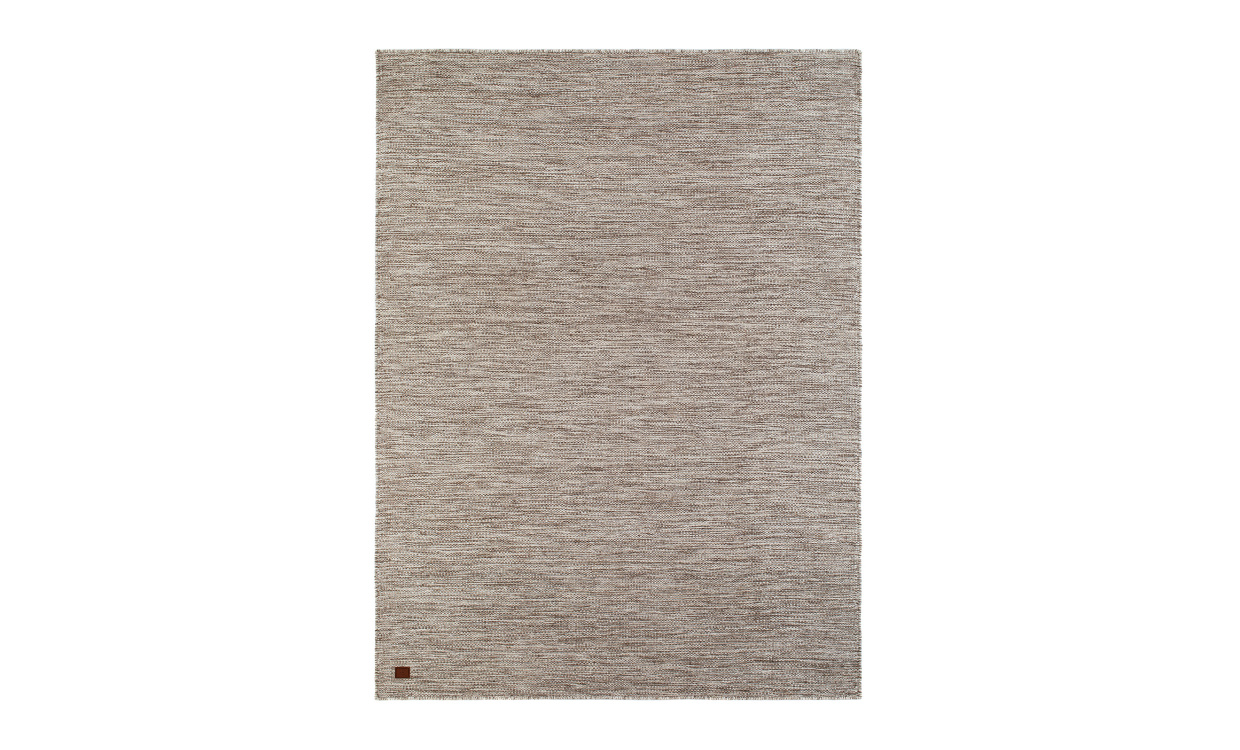 BJRKA Ullmatta 200x300 Mrklinne i gruppen Mattor & Textil / Mattor / Ullmattor & Rllakan hos SoffaDirekt.se (99576-1)