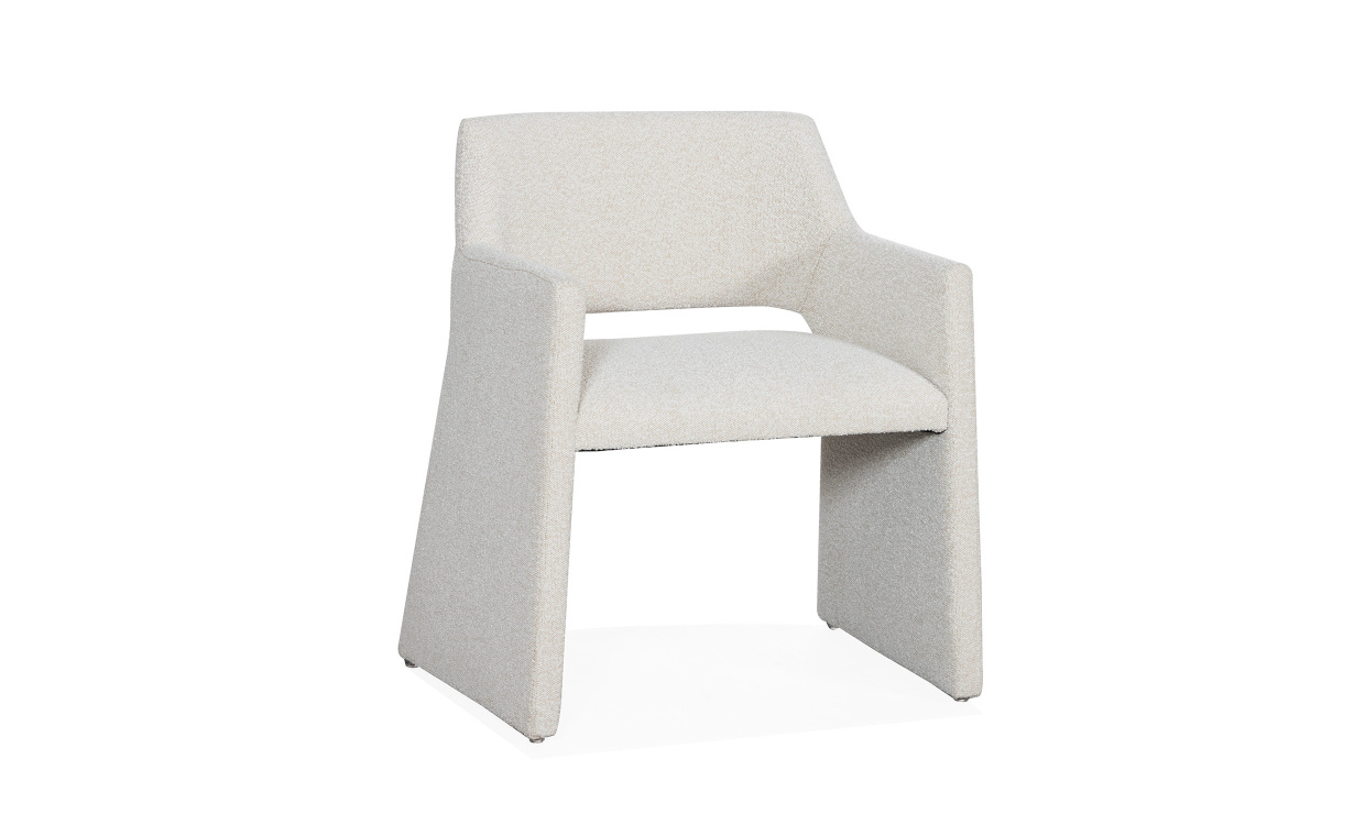HAILY Stol Boucl Offwhite i gruppen Matplats / Sittmbler / Stolar hos SoffaDirekt.se (BH-A464-A2635-2A)