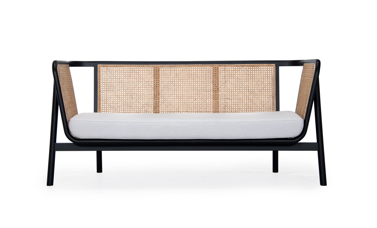 NANTES Soffa Svart i gruppen Vardagsrum / Soffor / 2-4 Sitssoffor hos SoffaDirekt.se (CSC1939D-BL-NAT)