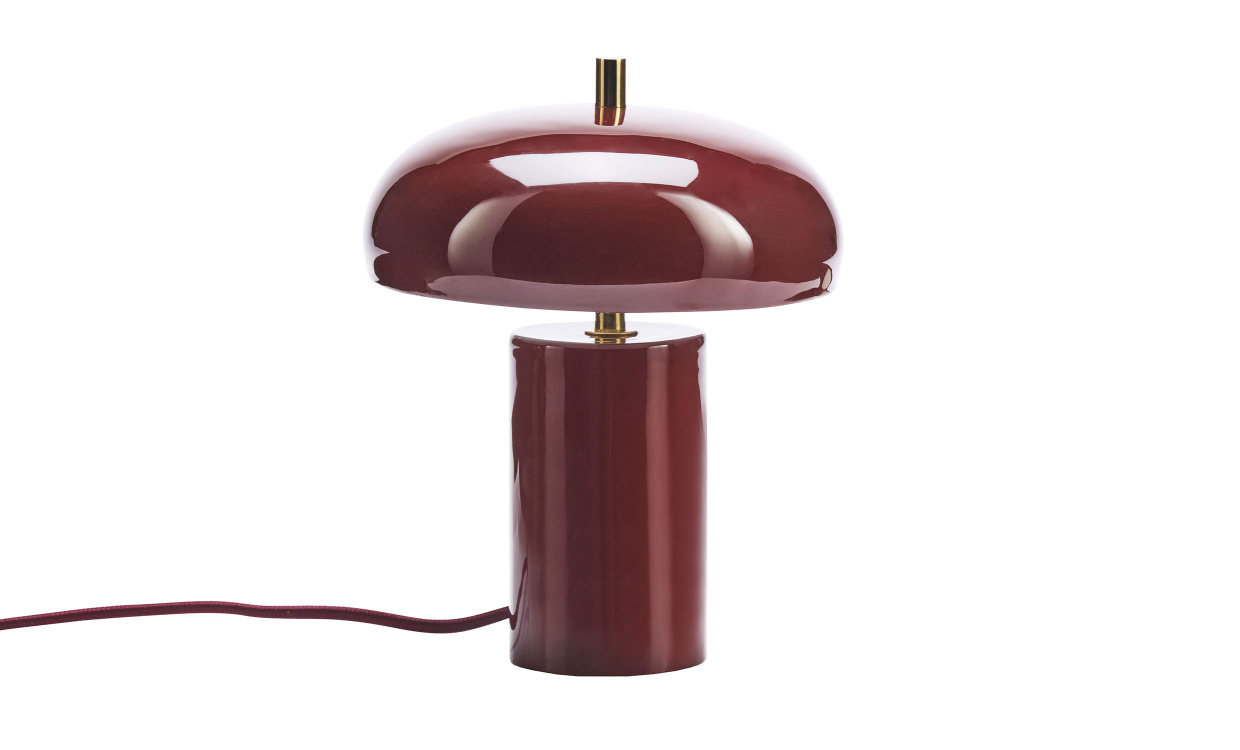 BORDSLAMPA Rd i gruppen Belysning / Lampor / Bordslampor hos SoffaDirekt.se (L19304R)