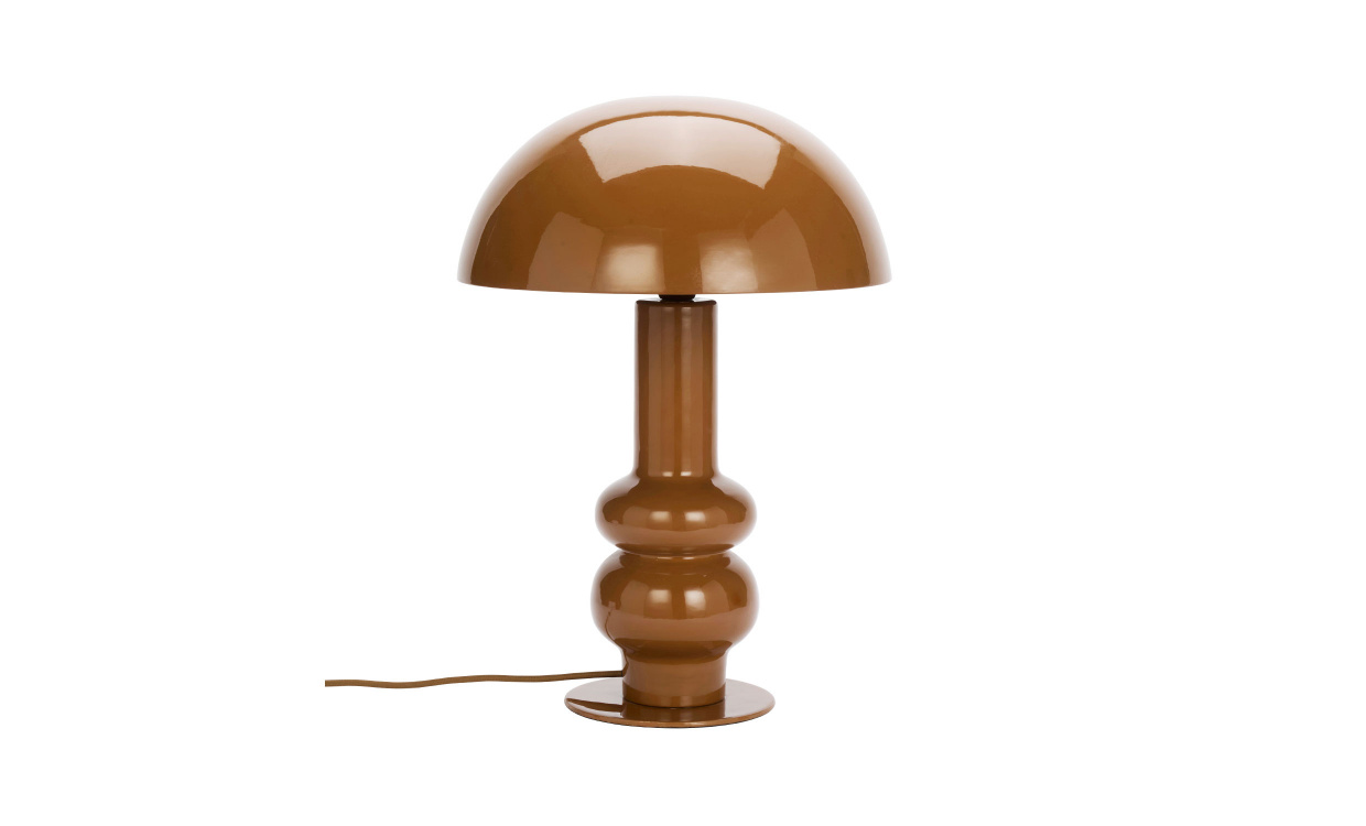 BORDSLAMPA Brun i gruppen Belysning / Lampor / Bordslampor hos SoffaDirekt.se (L19660)