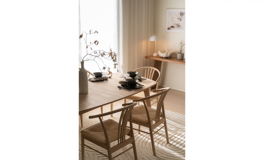 MADS 180/YRSA Matgrupp 4 Stolar Vit i gruppen Matplats / Bord / Matgrupper / Matgrupp 4 stolar hos SoffaDirekt.se (0000054687-22085-5)