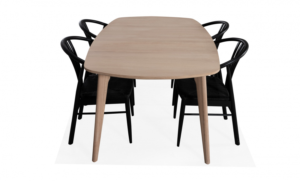 MADS 180/YRSA Matgrupp 4 Stolar Svart i gruppen Matplats / Bord / Matgrupper / Matgrupp 4 stolar hos SoffaDirekt.se (0000054687-89299)