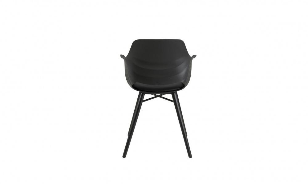 RSTA Stol Svart i gruppen Matplats / Sittmbler / Stolar hos SoffaDirekt.se (0000074082)