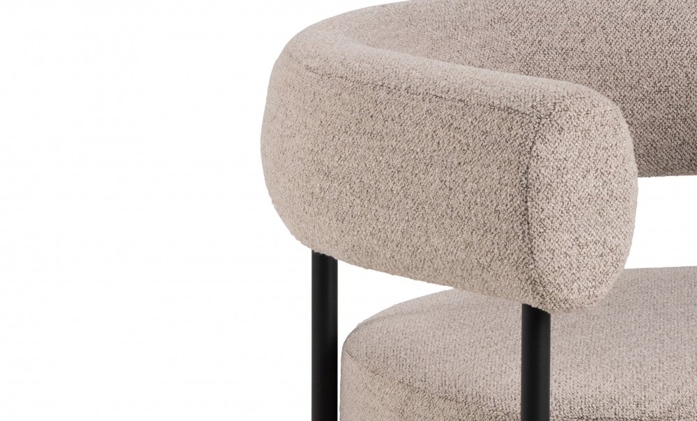 KIARA Loungestol Beige i gruppen Vardagsrum / Ftljer hos SoffaDirekt.se (0000103506)