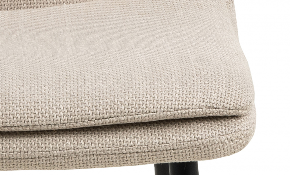 BECKA Matstol Beige i gruppen Matplats / Sittmbler / Stolar hos SoffaDirekt.se (0000103595)