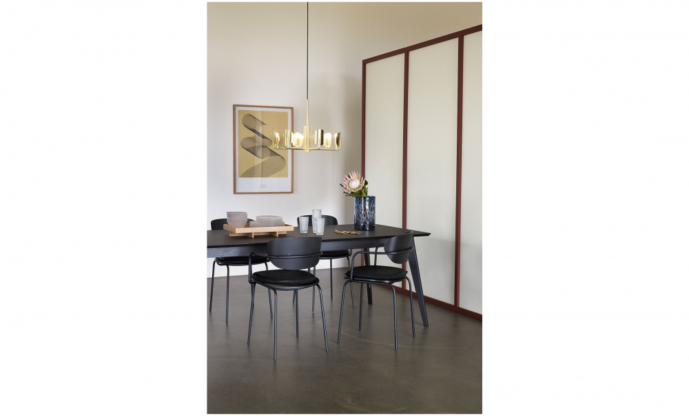 STAY Matbord Svart i gruppen Matplats / Bord / Matbord hos SoffaDirekt.se (051102)