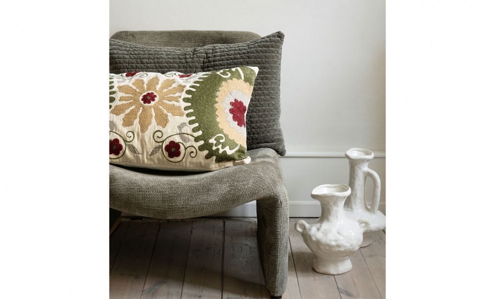 KUDDFODRAL Sammet 40x60 Offwhite/Grn i gruppen Mattor & Textil / Prydnadskuddar / Kuddfodral hos SoffaDirekt.se (1024-02B)