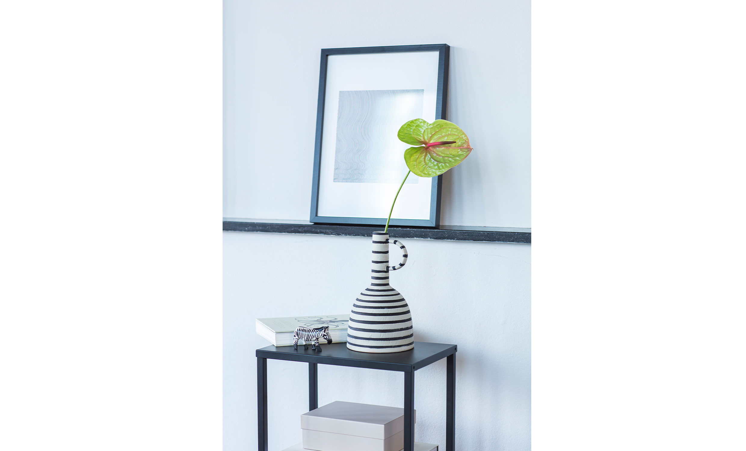 MALIN Vas Svart/Beige 