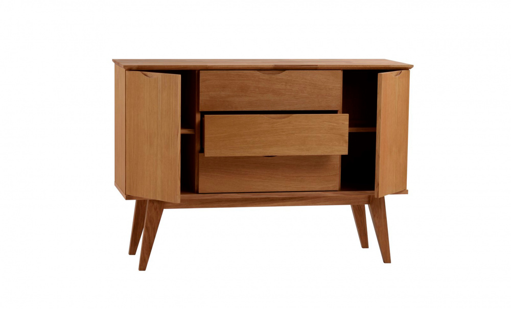 FILIPPA Sideboard Ek i gruppen Vardagsrum / Frvaringsmbler / Sideboards hos SoffaDirekt.se (113736)