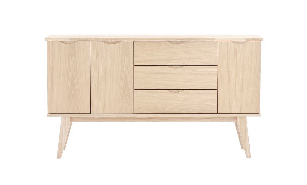 FILIPPA Sideboard 150 Ek Vitpigmenterad i gruppen Vardagsrum / Frvaringsmbler / Sideboards hos SoffaDirekt.se (113786)