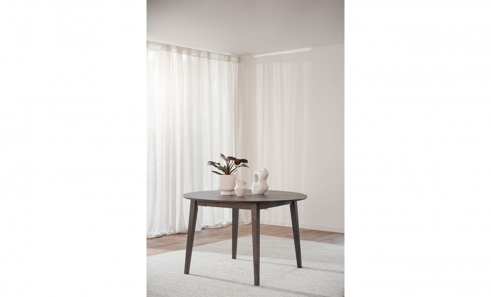 FILIPPA Matbord Runt 120 Mrkbrun i gruppen Matplats / Bord / Matbord hos SoffaDirekt.se (113830)