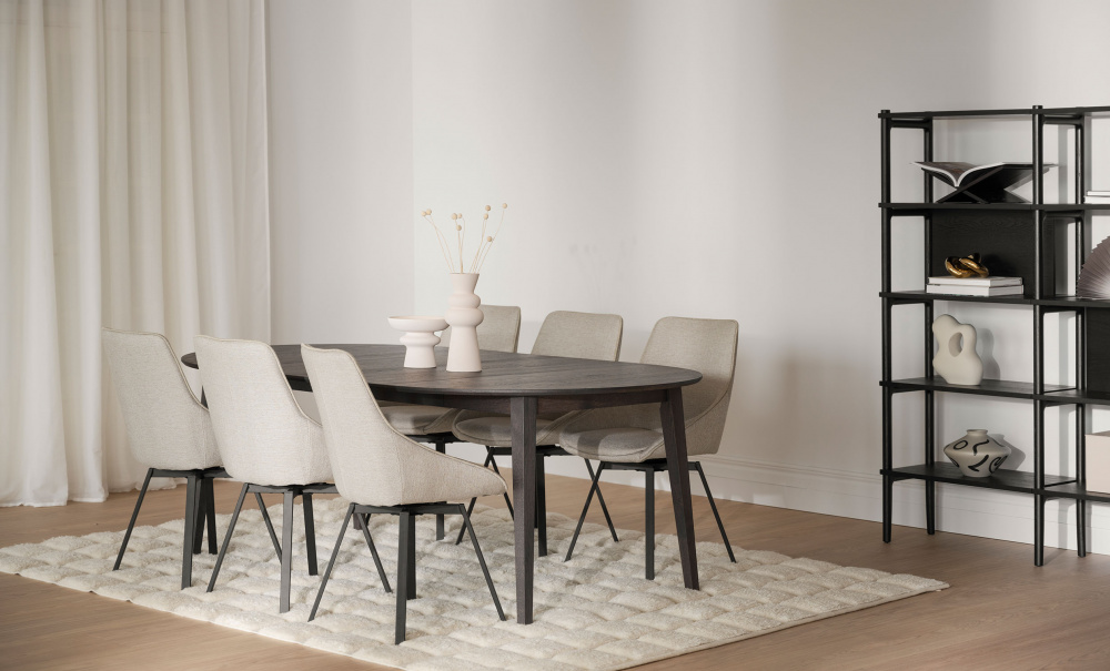 FILIPPA Matbord Runt 120 Mrkbrun i gruppen Matplats / Bord / Matbord hos SoffaDirekt.se (113830)