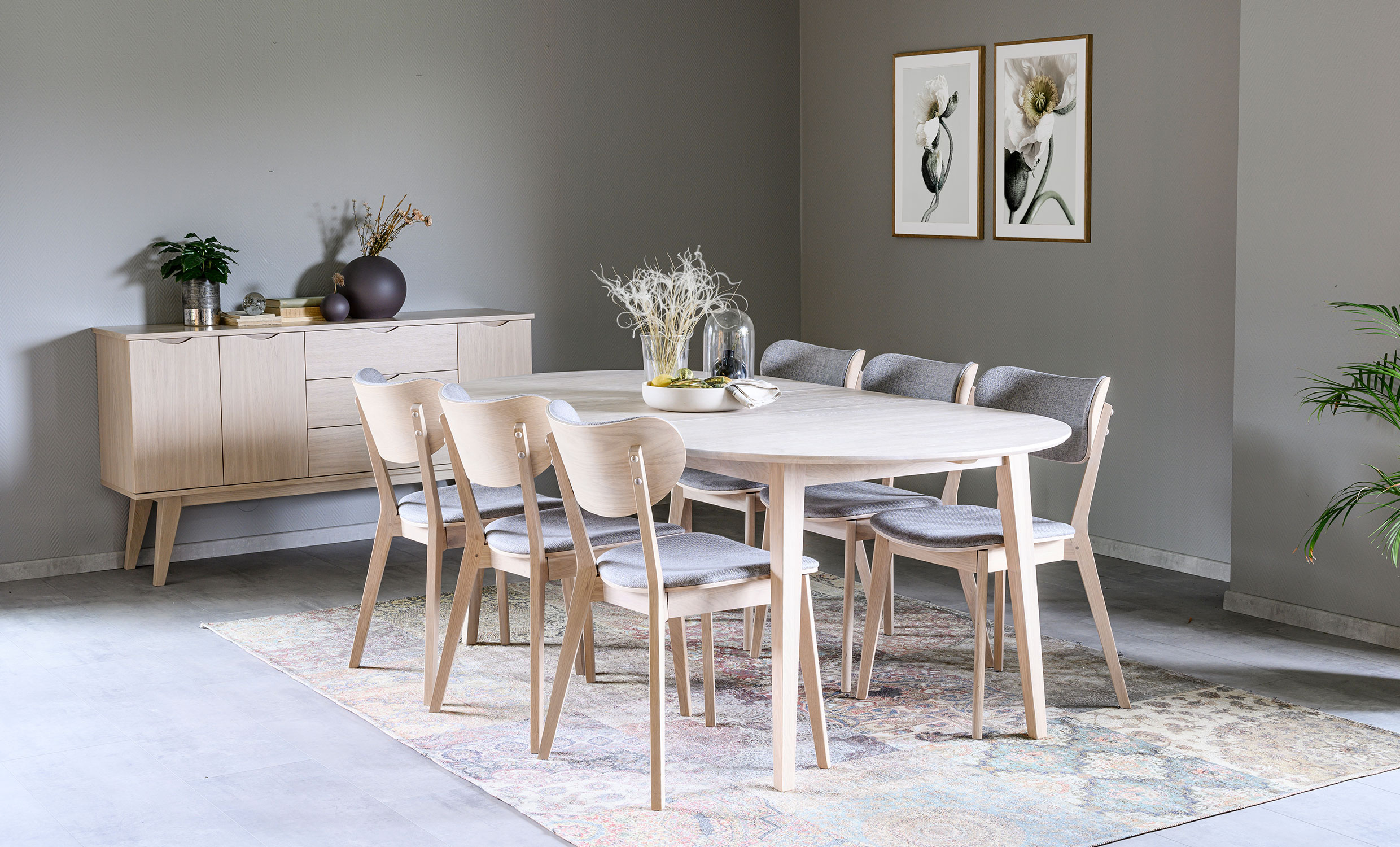 FILIPPA Matbord Ovalt 170 Vitpigment