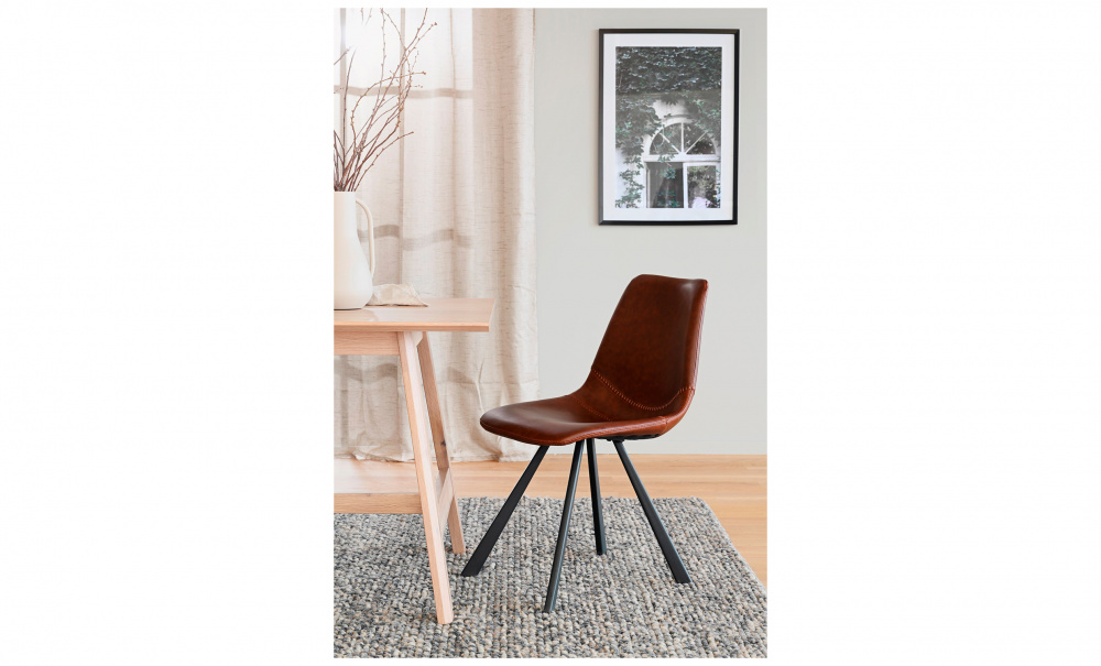 ABEL Stol Konstlder Brun i gruppen Matplats / Sittmbler / Stolar hos SoffaDirekt.se (117656)
