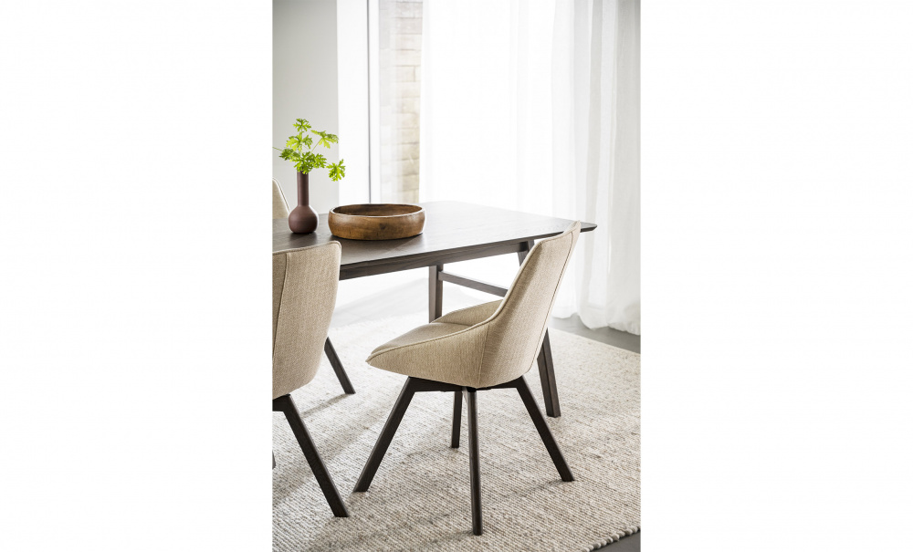 ALISON Stol Ljusbeige/Brun i gruppen Matplats / Sittmbler / Stolar hos SoffaDirekt.se (117862)
