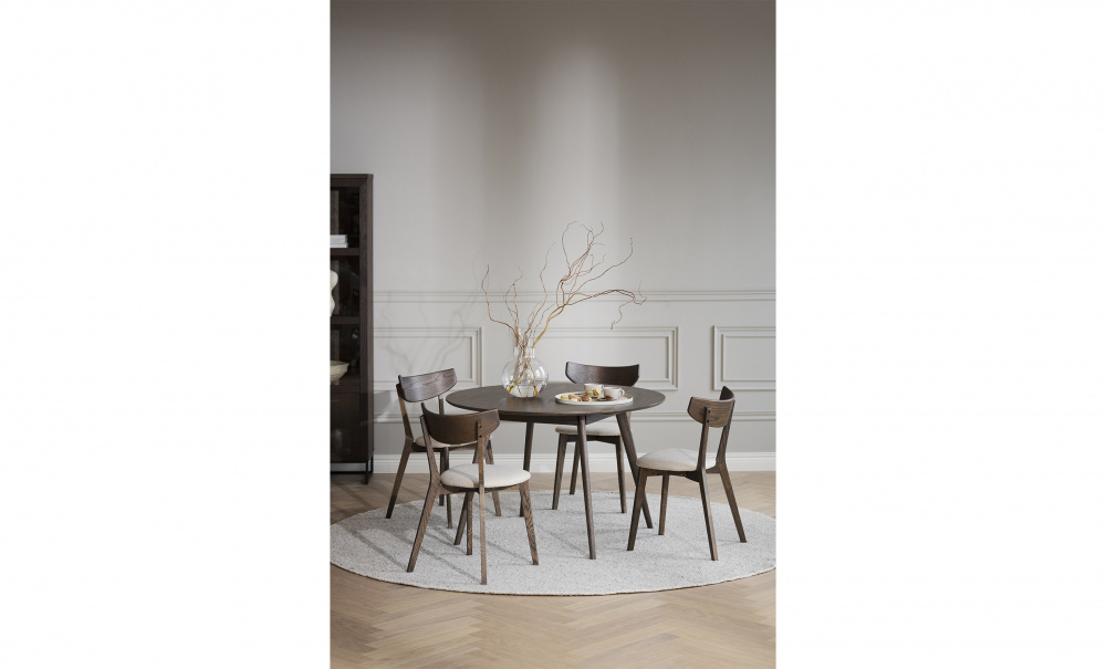 YUMI Matbord 115 Brun i gruppen Matplats / Bord / Matbord hos SoffaDirekt.se (119212)