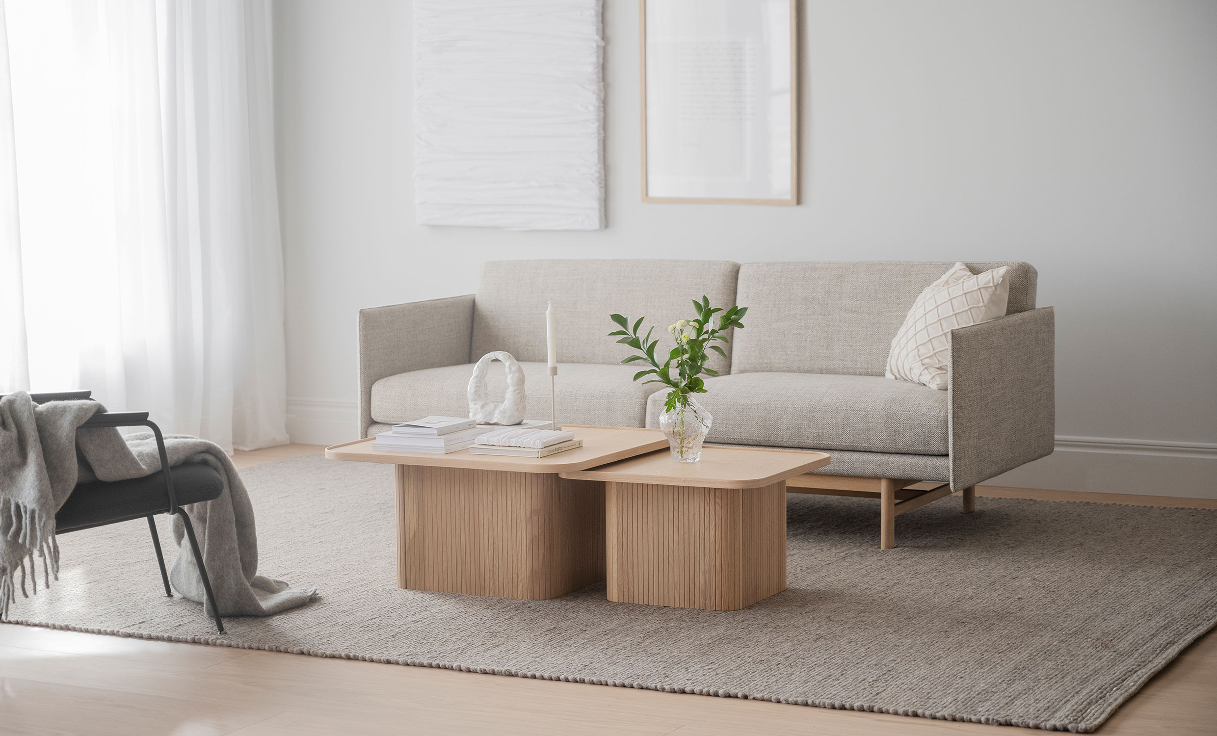SULLIVAN Soffbord 60x60 Vitpigmenterad