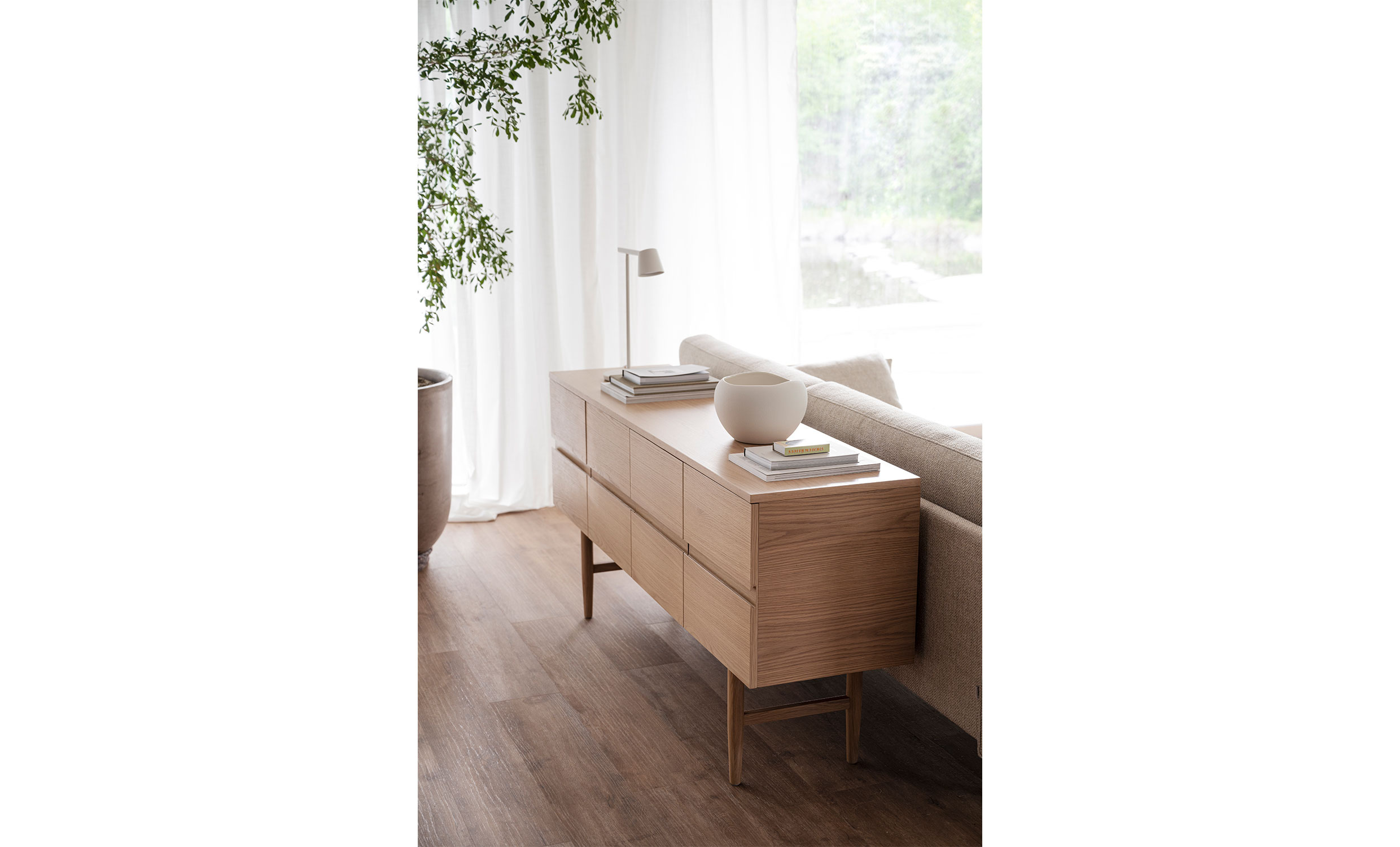 MORESBY Sideboard 160 Vitpigmenterad