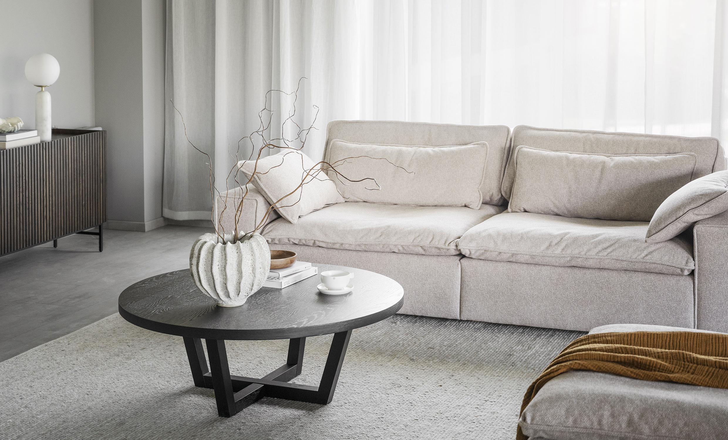 BOXFORD Soffbord Svart Ek