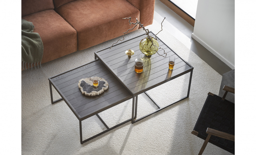 DEERFIELD Soffbord 80x80 Brun i gruppen Vardagsrum / Soffbord / Trbord hos SoffaDirekt.se (121031)