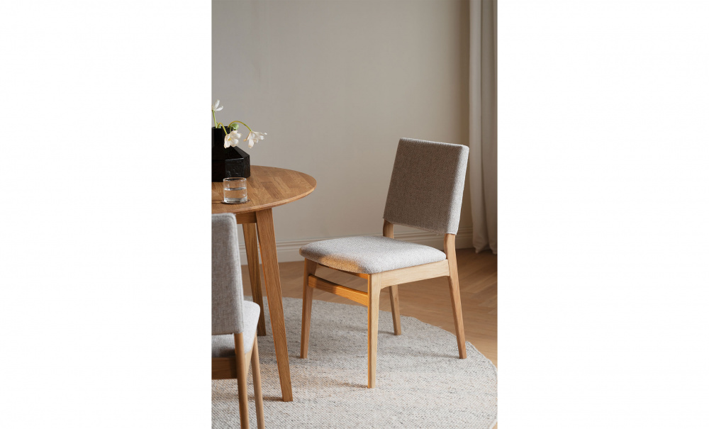 Bild nr 2 (MEDFORD Stol Ljusbeige, Ek)