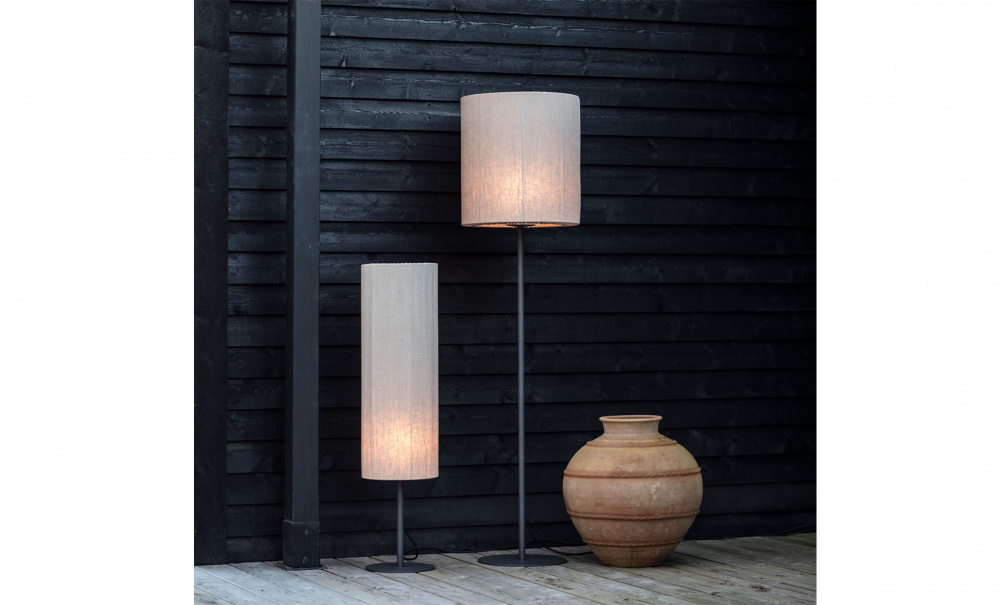 Bild nr 2 (AGNAR Golvlampa Outdoor Svart/Vit)