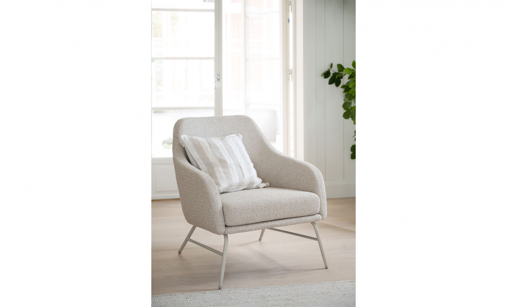 ELDWIN Ftlj Beige i gruppen Vardagsrum / Ftljer hos SoffaDirekt.se (123177)